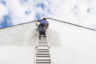 Peinture extérieure à Leigné-les-Bois — façades et ravalement